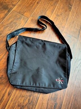 Vintage Y2K Calvin Klein Black Shoulder Messenger Bag